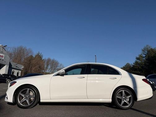 2017 Mercedes-Benz E-Class 4MATIC