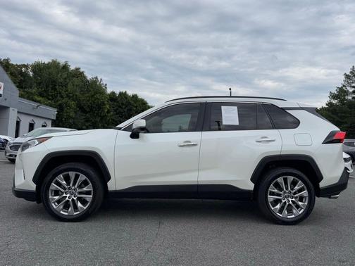 2019 Toyota RAV4 Limited