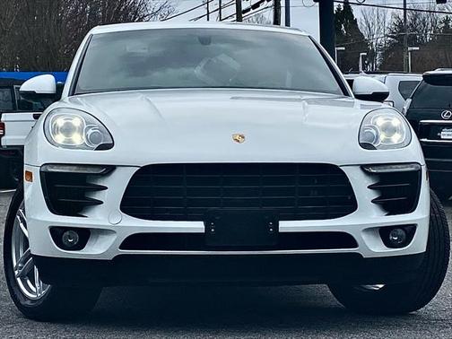 2015 Porsche Macan S