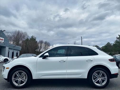 2015 Porsche Macan S