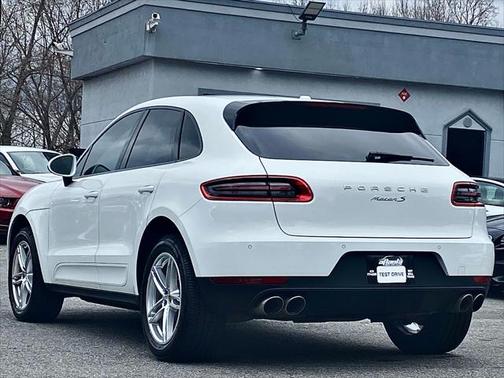 2015 Porsche Macan S