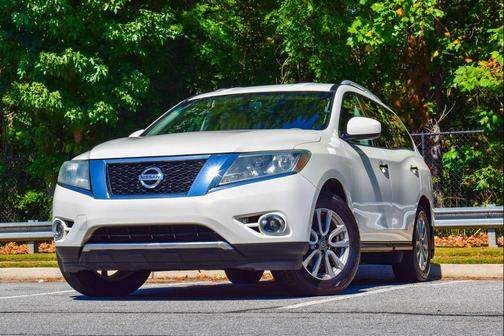 2015 Nissan Pathfinder SV