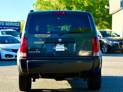 2011 Dodge Nitro Heat