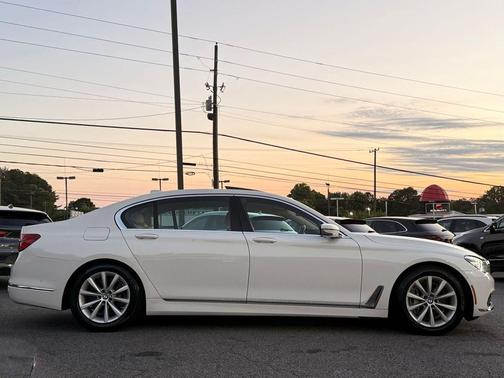 Alpine White 2016 BMW 740 740i