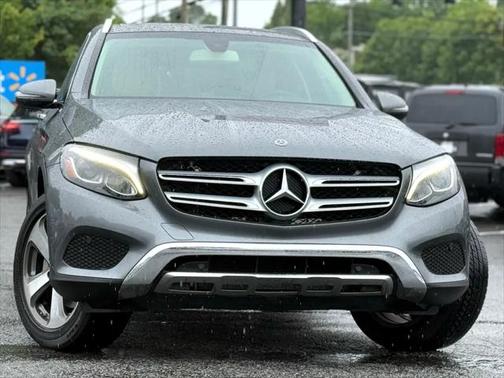 2018 Mercedes-Benz GLC 300 Base