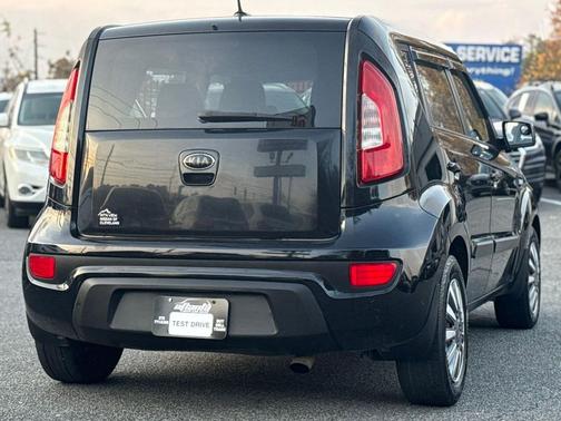 2013 Kia Soul Base