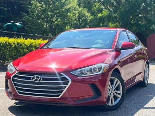 Scarlet Red Pearl 2017 Hyundai ELANTRA SE