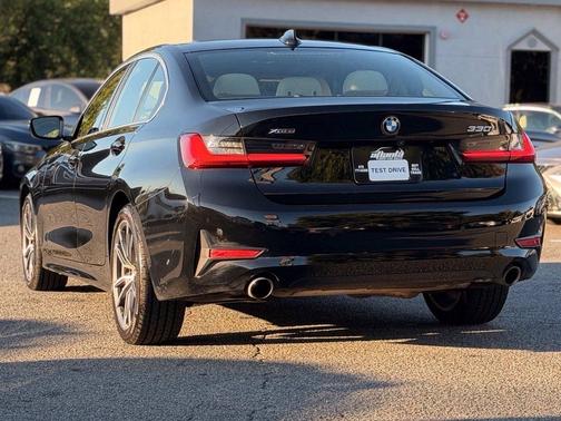Jet Black 2021 BMW 330 330i