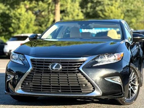 2017 Lexus ES 350 Base