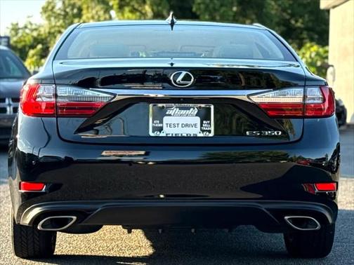 2017 Lexus ES 350 Base