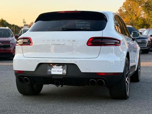 2017 Porsche Macan S
