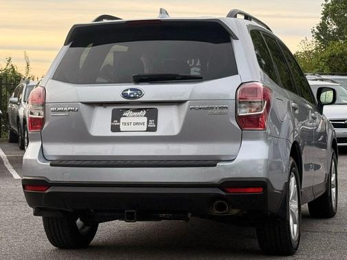 2016 Subaru Forester 2.5i Limited