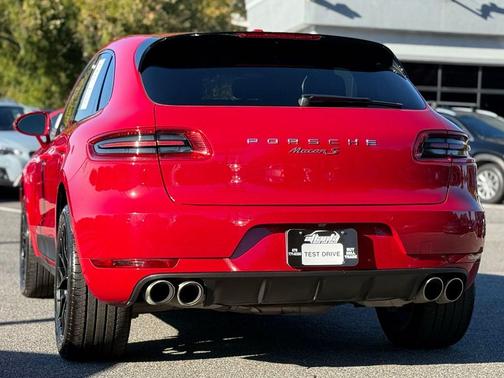 2018 Porsche Macan S