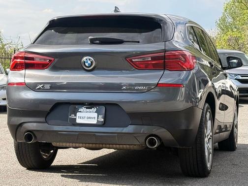 Mineral Gray Metallic 2018 BMW X2 xDrive28i