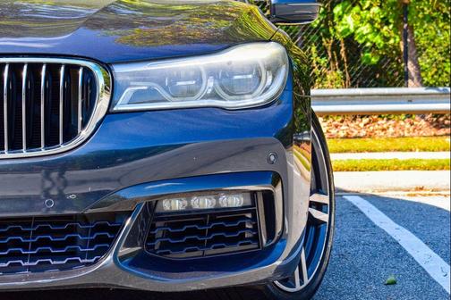 2016 BMW 750 I