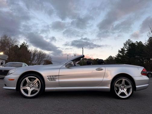 2011 Mercedes-Benz SL-Class SL 550