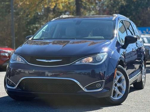 2019 Chrysler Pacifica Touring-L Plus
