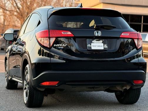 2018 Honda HR-V EX-L w/Navigation