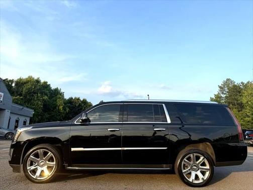 2019 Cadillac Escalade ESV Luxury
