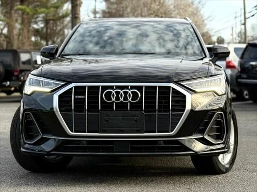 2019 Audi Q3 2.0T S line Premium Plus