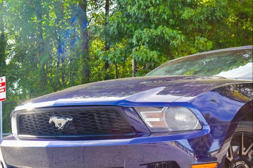 2012 Ford Mustang V6