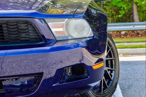 2012 Ford Mustang V6