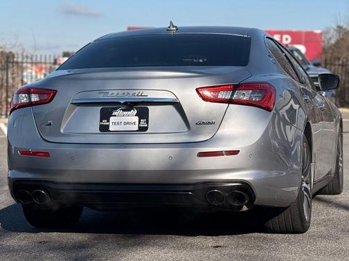 2018 Maserati Ghibli S