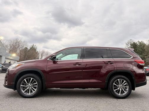 2018 Toyota Highlander 