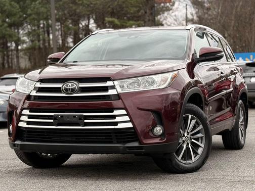 2018 Toyota Highlander 