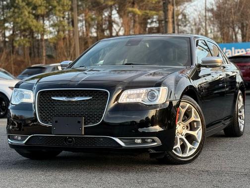 2016 Chrysler 300C Platinum
