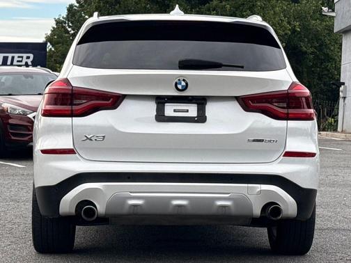 Mineral White Metallic 2019 BMW X3 sDrive30i