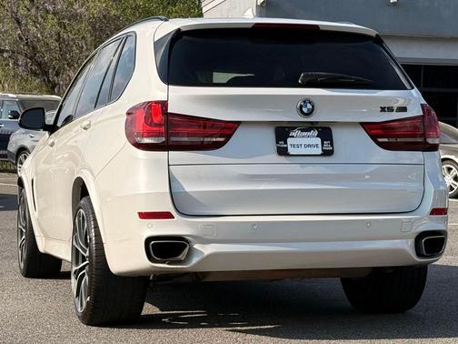 White Metallic 2018 BMW X5 xDrive35i