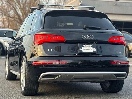 2019 Audi Q5 2.0T Premium Plus