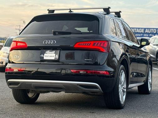 2019 Audi Q5 2.0T Premium Plus