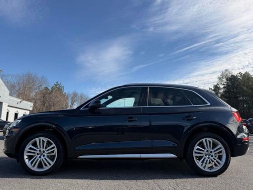 2018 Audi Q5 2.0T Tech Premium