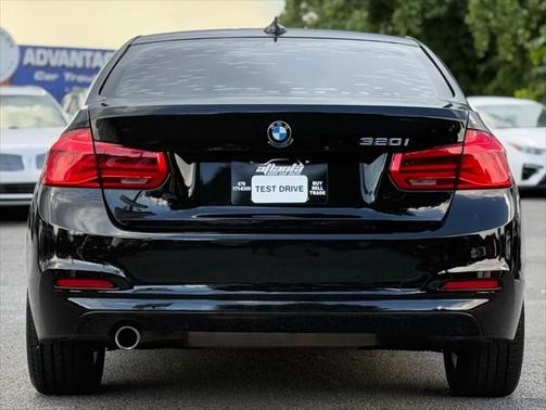 2017 BMW 320 i