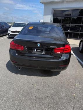 2017 BMW 320 i