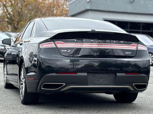 2020 Lincoln MKZ Standard