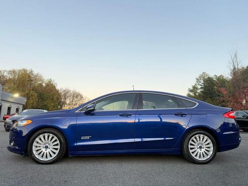 2015 Ford Fusion Energi SE Luxury