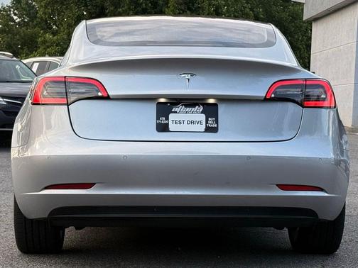 Pearl White Multi-Coat 2018 Tesla Model 3 Long Range