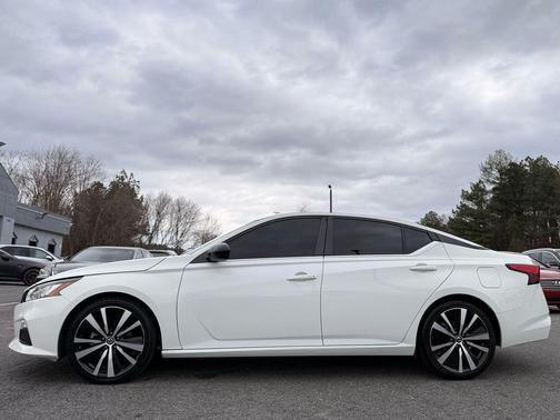 2019 Nissan Altima 2.5 SR