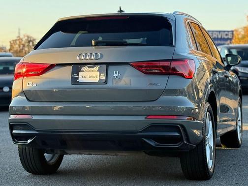 2020 Audi Q3 45 S line Premium