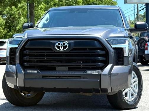 2022 Toyota Tundra SR5