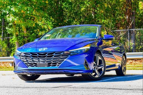 2023 Hyundai ELANTRA Limited