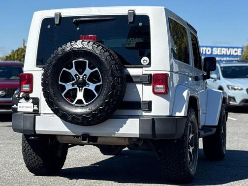 2013 Jeep Wrangler Sahara