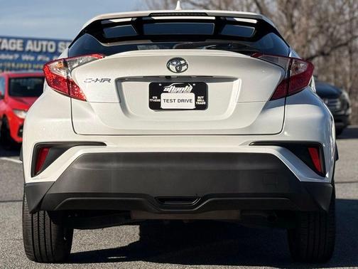 2019 Toyota C-HR XLE