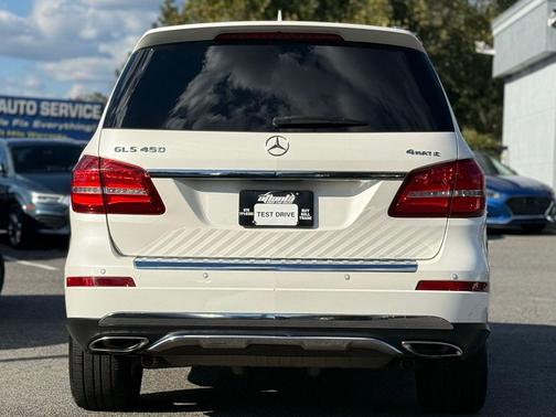 2017 Mercedes-Benz GLS 450 4MATIC