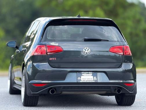 2017 Volkswagen Golf GTI 2.0T S 4-Door