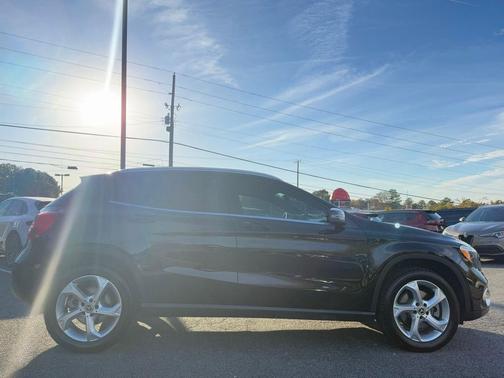 2018 Mercedes-Benz GLA 250 Base