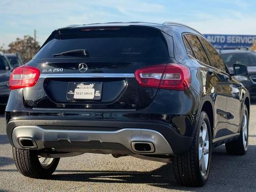 2018 Mercedes-Benz GLA 250 Base